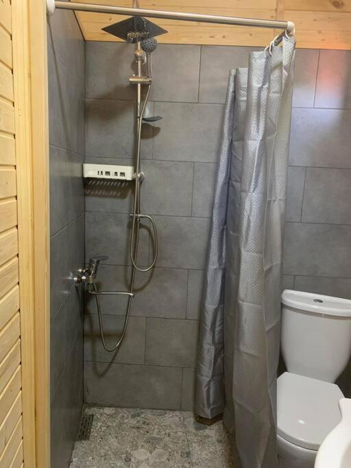 Apartamento C'Est La Vie Mtsʼkhetʼa Exterior foto